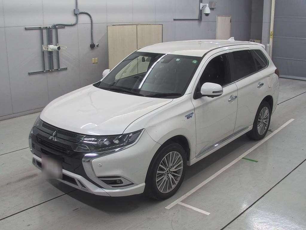 Mitsubishi ｱｳﾄﾗﾝﾀﾞｰPHEV G Premium Package 4WD