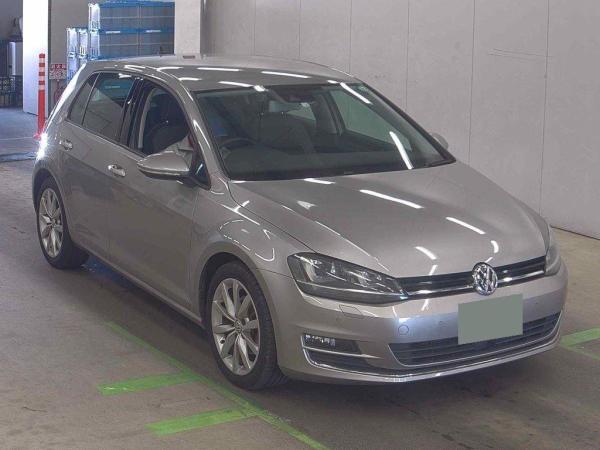 Volkswagen Golf TSI HIGH LINE BMT