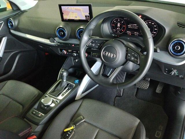 Audi Q2 35TDI SPORT