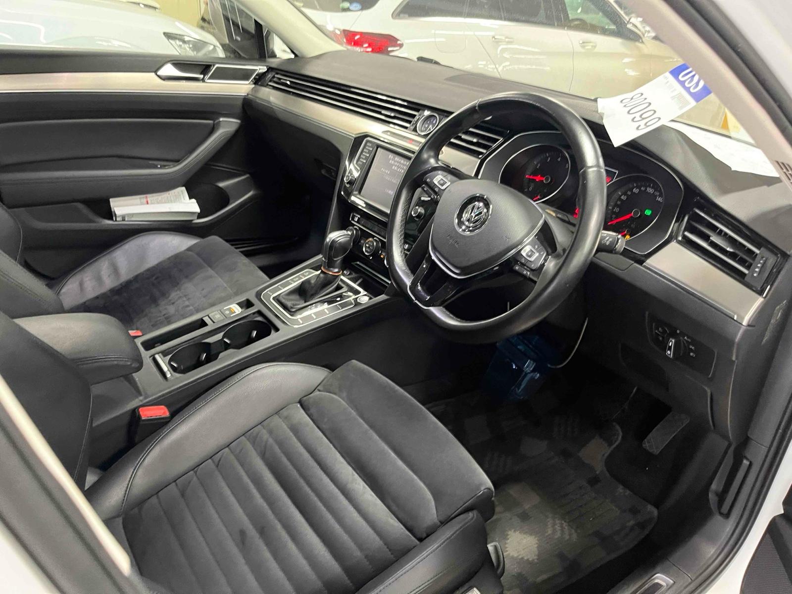 Volkswagen Passat TSI ELEGANCE LINE