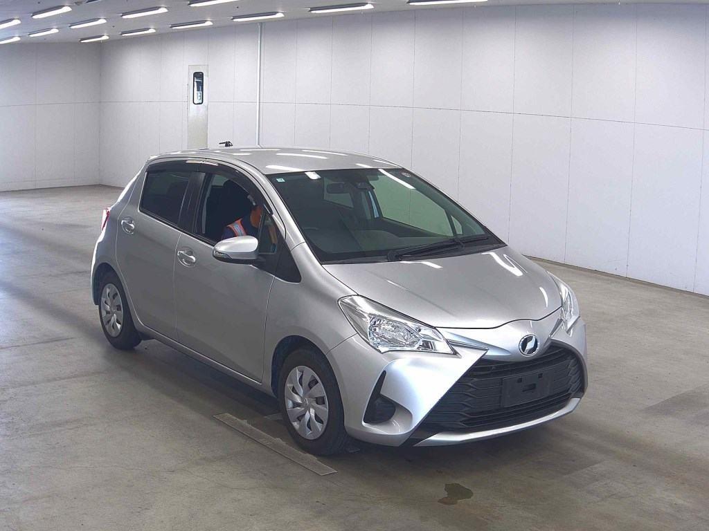 Toyota Vitz F