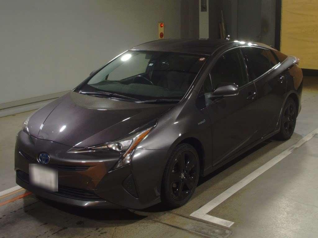 Toyota Prius  S