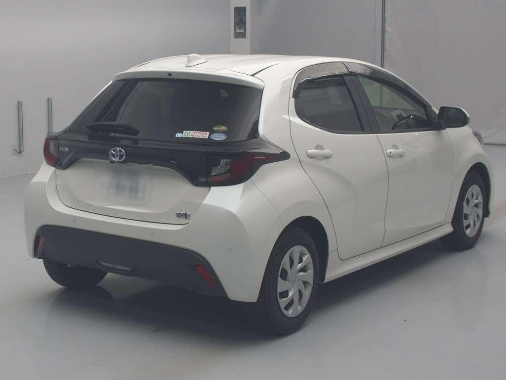 Toyota Yaris HYBRID X