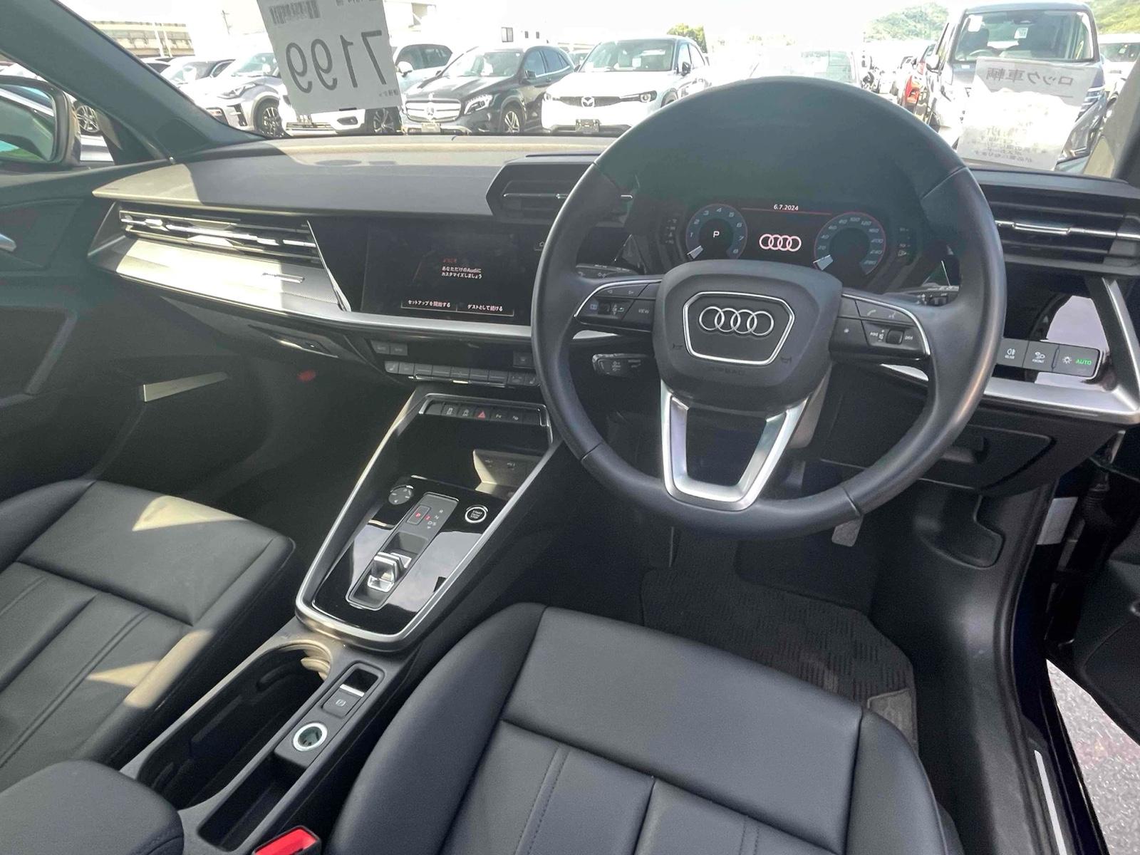 Audi A3 SPORT B30TFSI