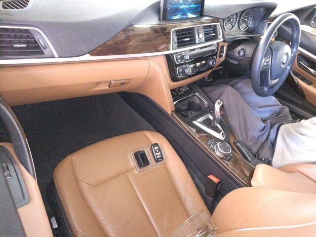 BMW 3 Series 4d 330E LUXURY IPERFORMANCE
