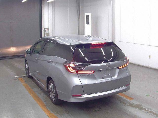 Honda Shuttle HYBRID HONDA SENSING