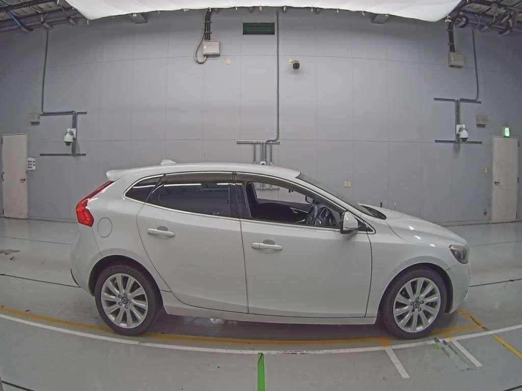 Volvo V40 T4 SE