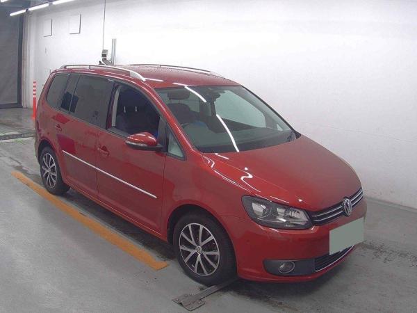 Volkswagen GOLF TOURAN TSI HIGH LINE