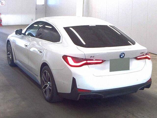 BMW i4 EDRIVE40 STANDARD