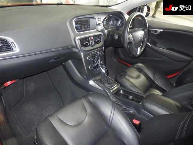 Volvo V40 T4 SE