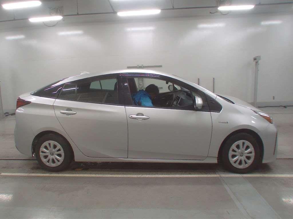 Toyota Prius  S