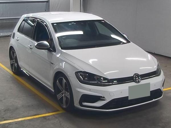 Volkswagen Golf R 2.0