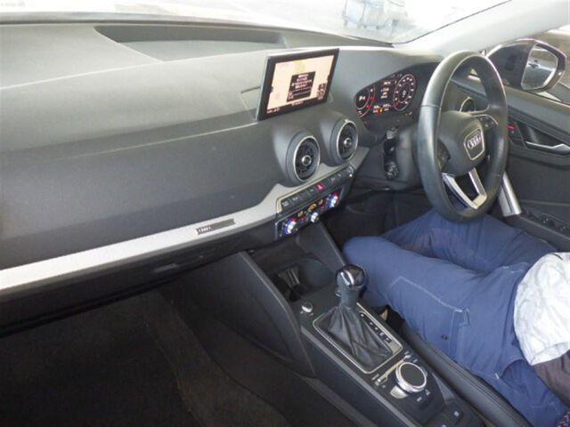 Audi Q2 35TFSI ADVANCED