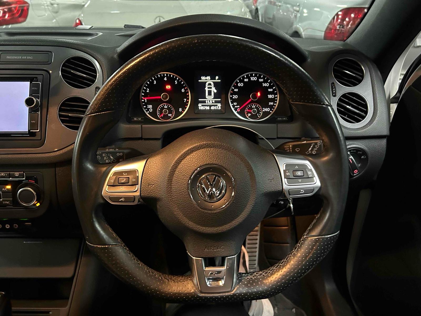 Volkswagen Tiguan TSI BLUE MOTION TECH R LINE