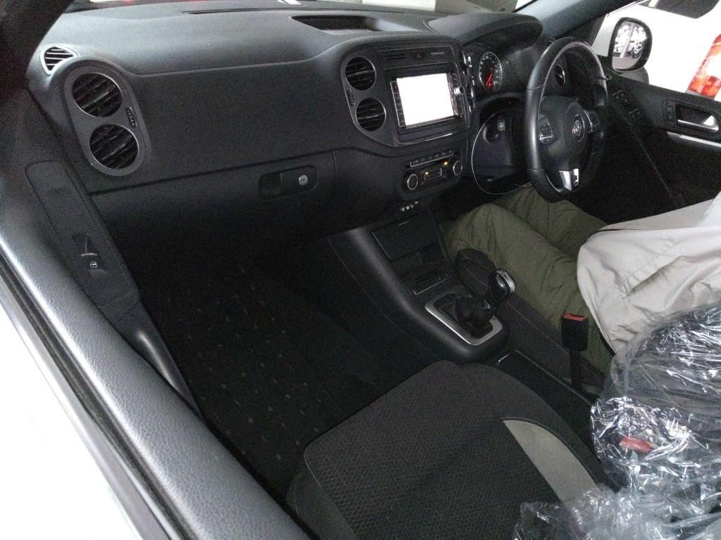 Volkswagen Tiguan TSI BLUE MOTION TECH R LINE