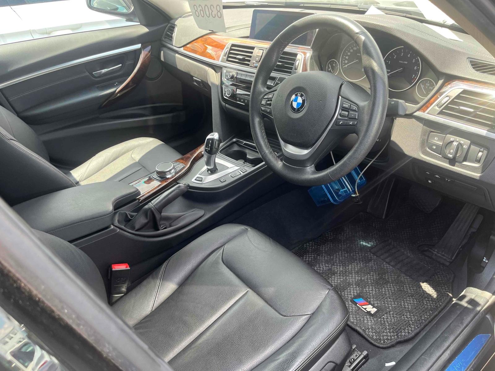 BMW 330 E RUG JIIPAF