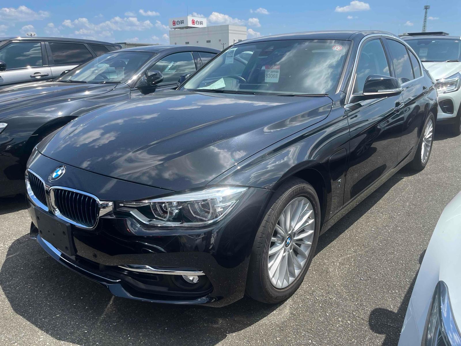 BMW 330 E RUG JIIPAF