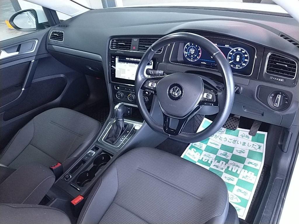 Volkswagen GOLF 5D TSI COMFORT LINE