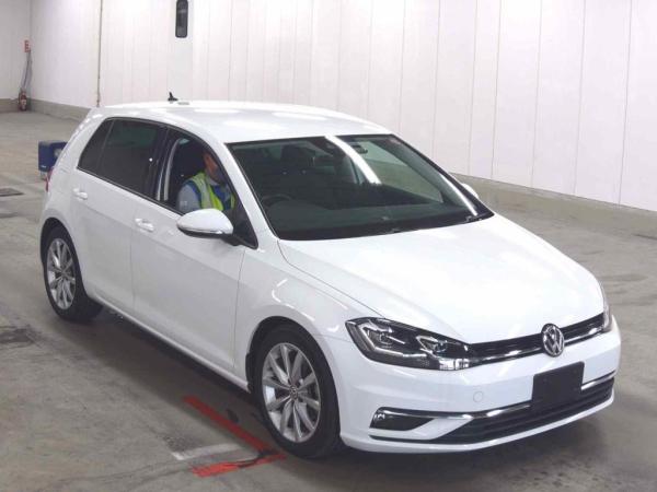 Volkswagen GOLF 5D TSI COMFORT LINE