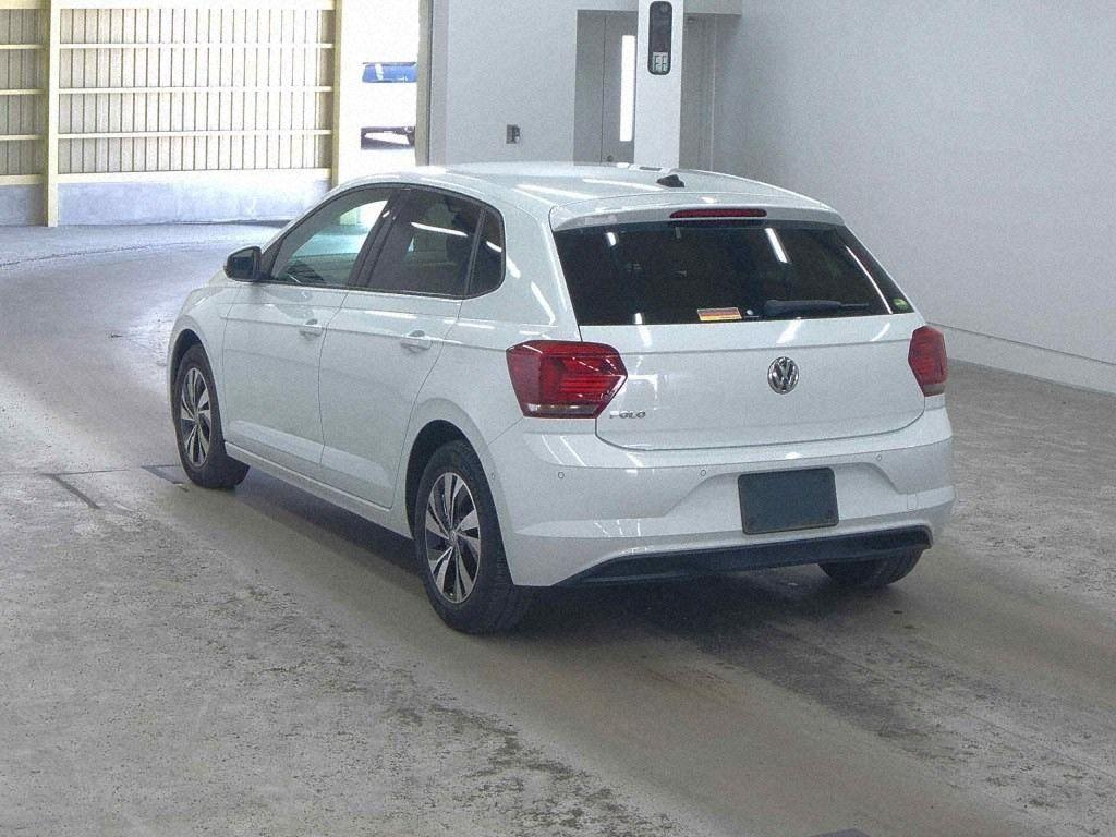 Volkswagen POLO 5D TSI COMFORT LINE