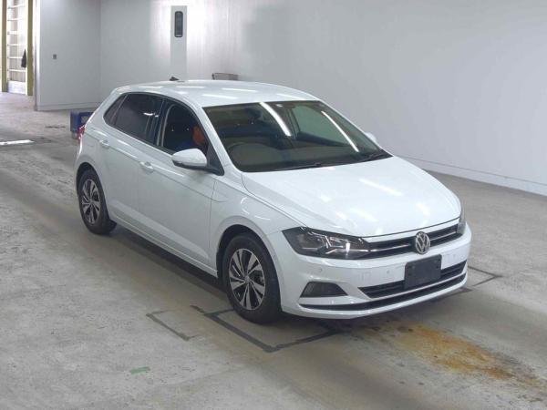 Volkswagen POLO 5D TSI COMFORT LINE