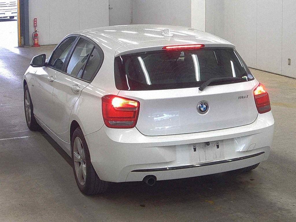 BMW 1 SERIES 5D 116I