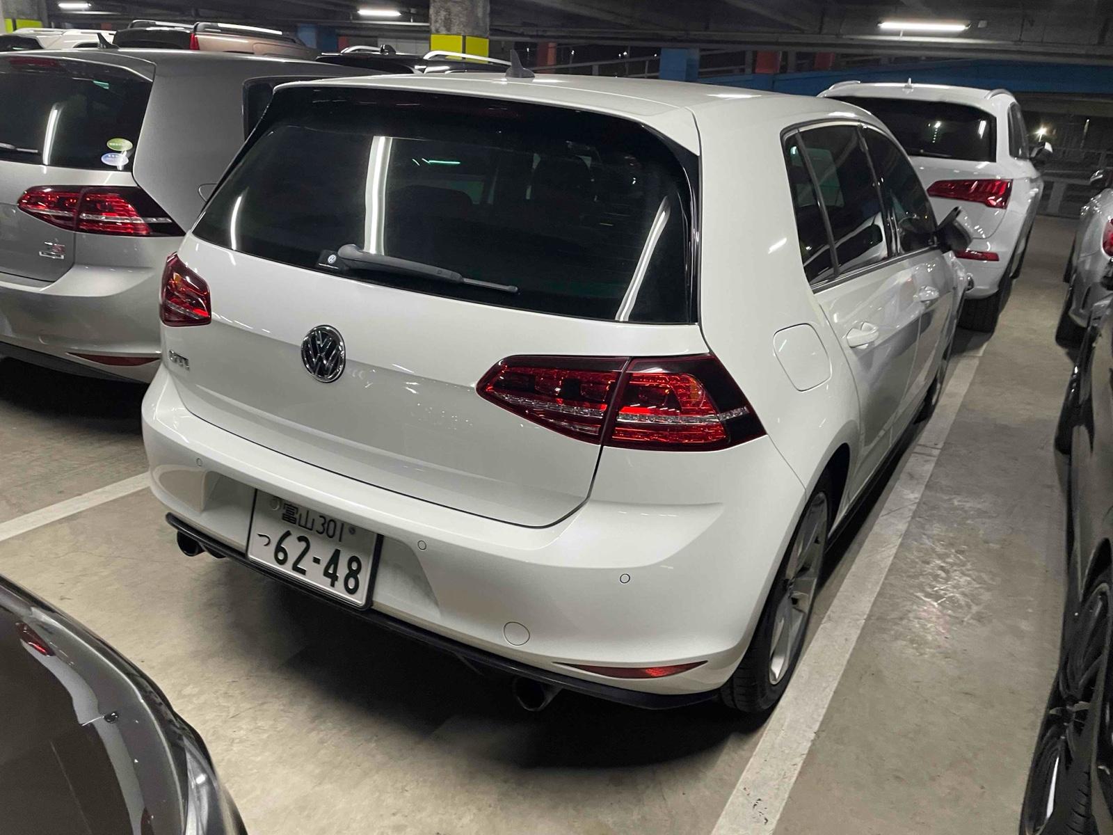 Volkswagen GOLF GTI 2.0