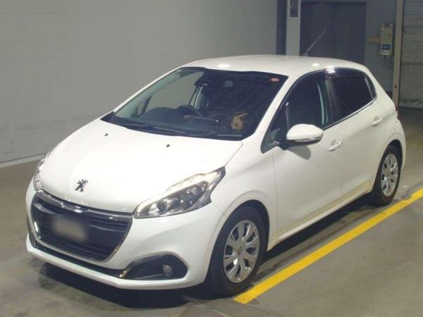 Peugeot 208 FIRST SELECTION