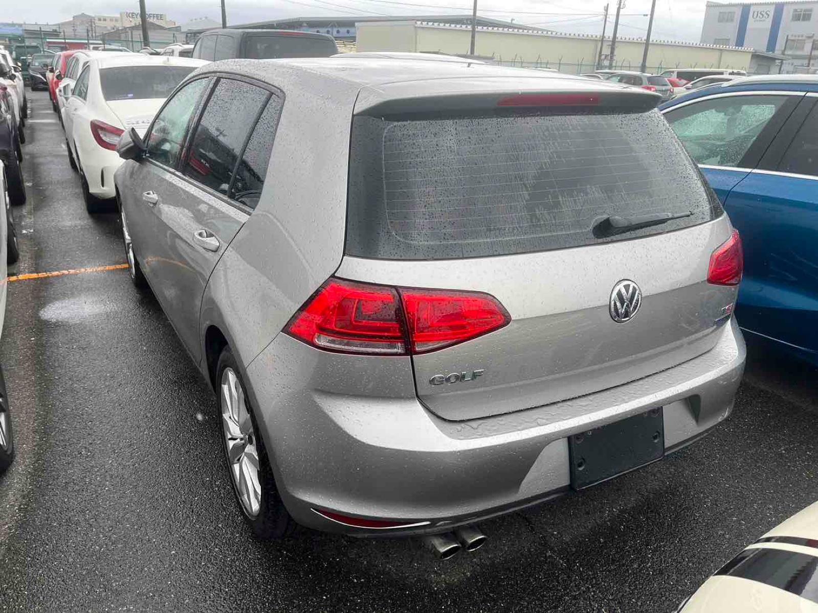 Volkswagen Golf TSI HIGH LINE