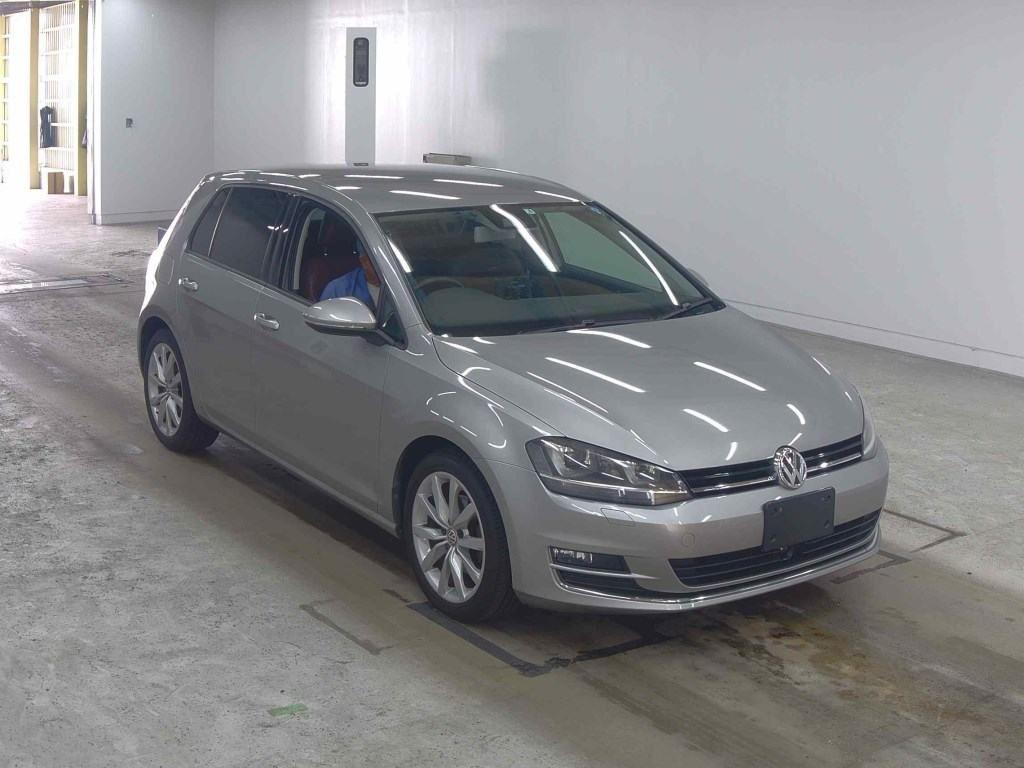 Volkswagen Golf TSI HIGH LINE