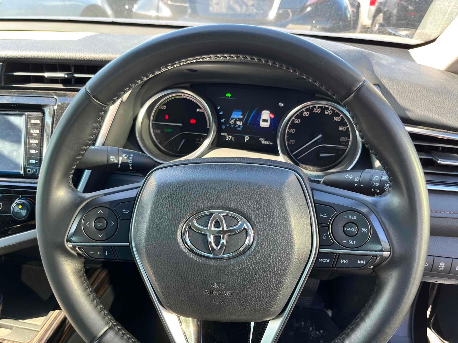 Toyota Camry  HYBRID G
