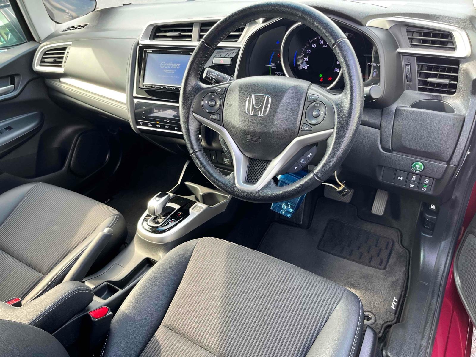 Honda Fit HYBRID L HONDA SENSING