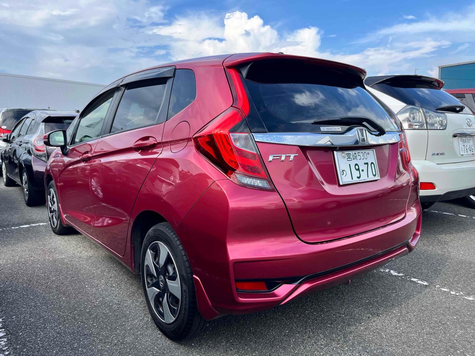 Honda Fit HYBRID L HONDA SENSING