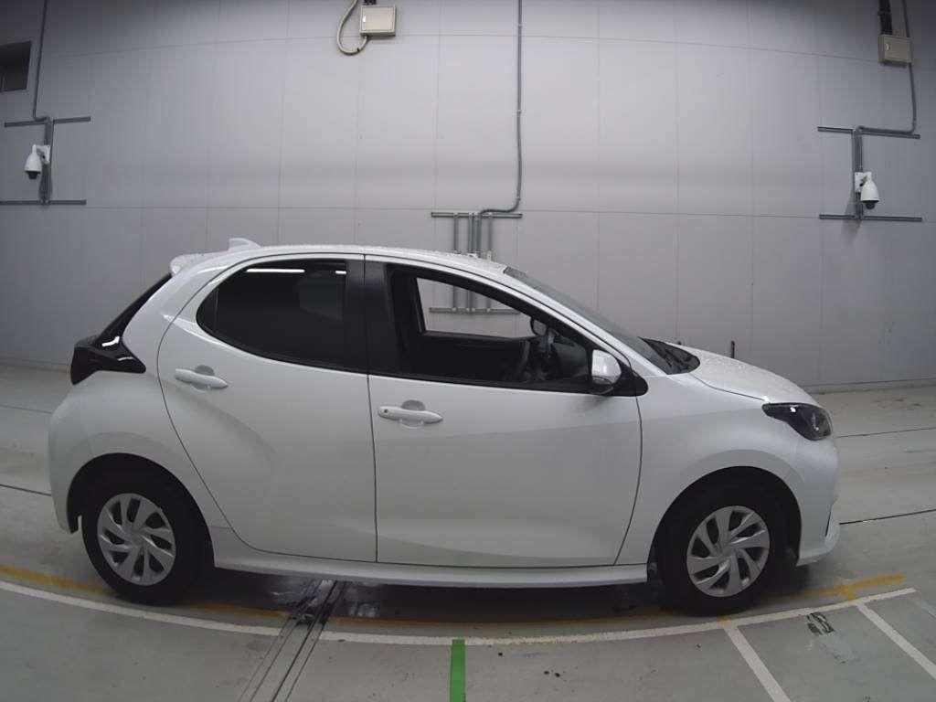 Toyota Yaris X