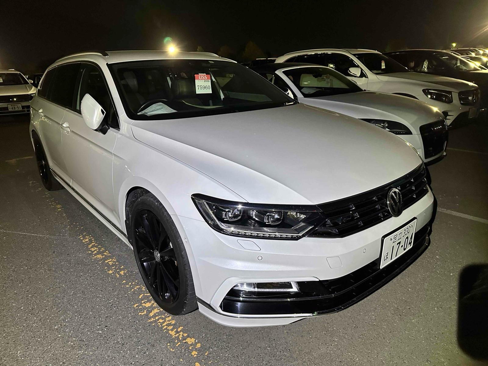 Volkswagen PASSAT VARIANT 2.0TSI R LINE