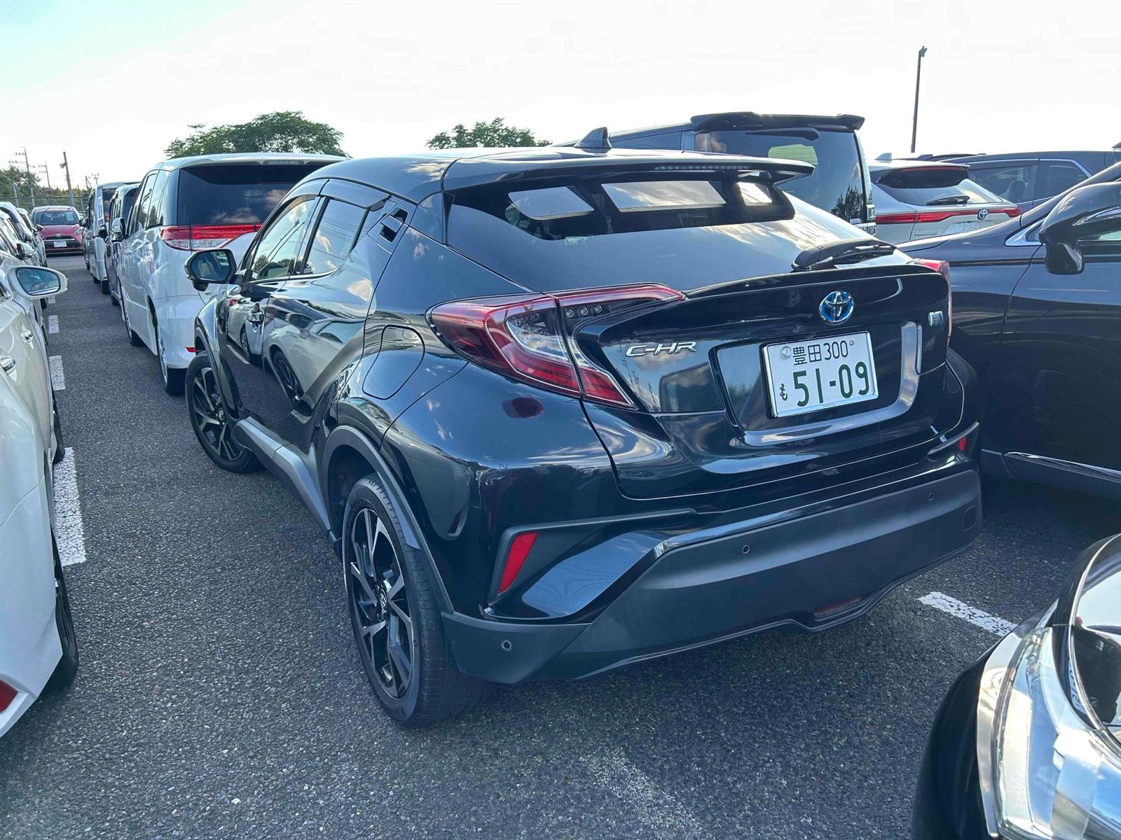 Toyota C-HR HYBRID G