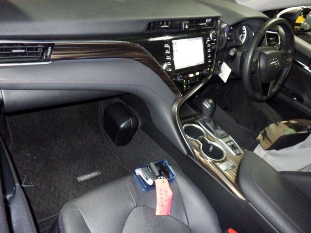 Toyota Camry 4D G LEATHER PACKAGE