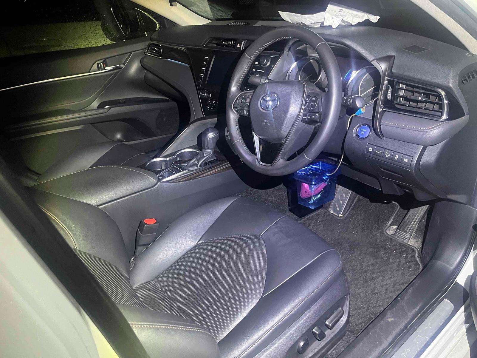 Toyota Camry 4D G LEATHER PACKAGE