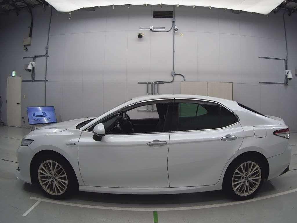 Toyota Camry G LEATHER PACKAGE