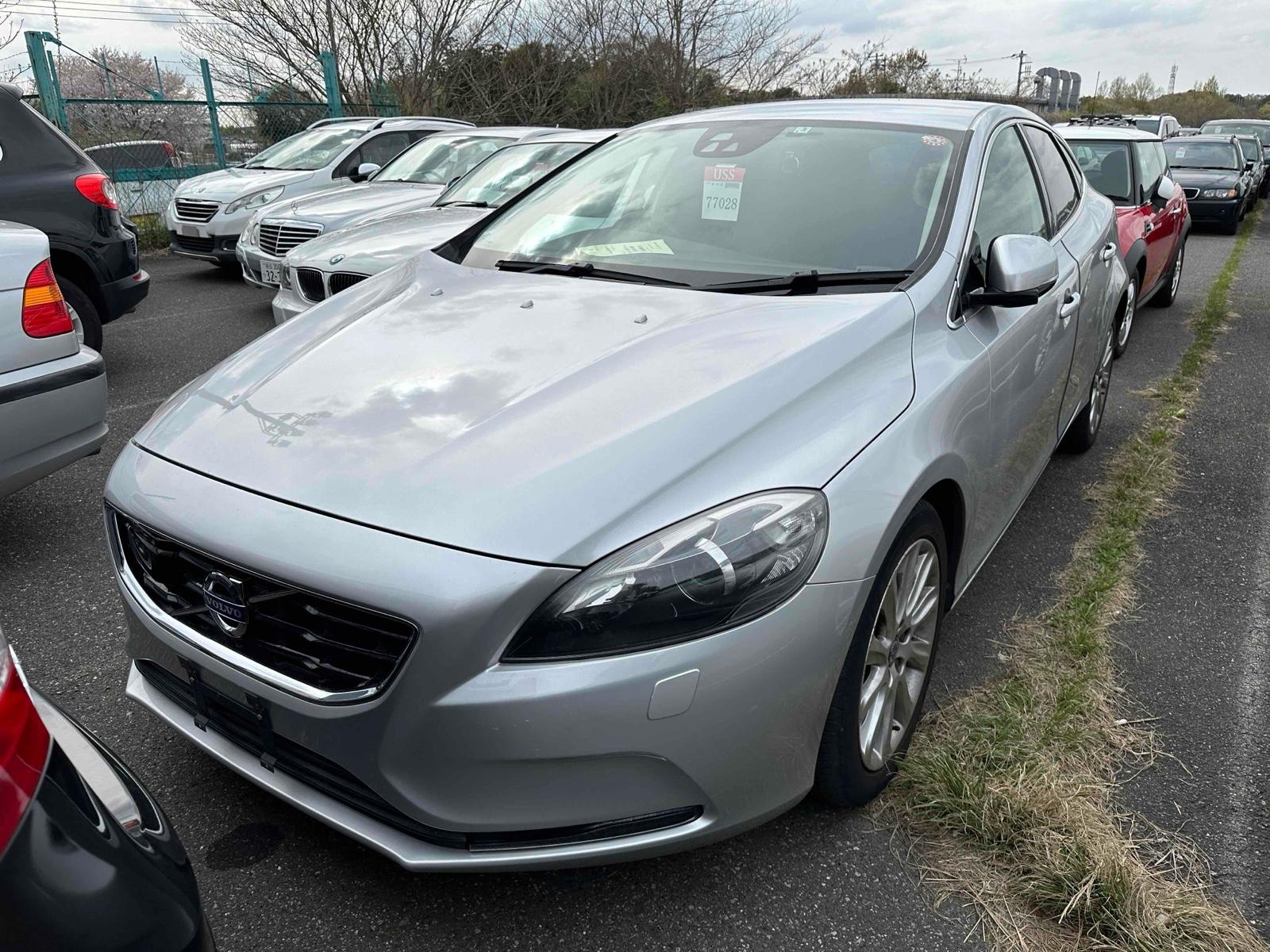 Volvo V40 T4