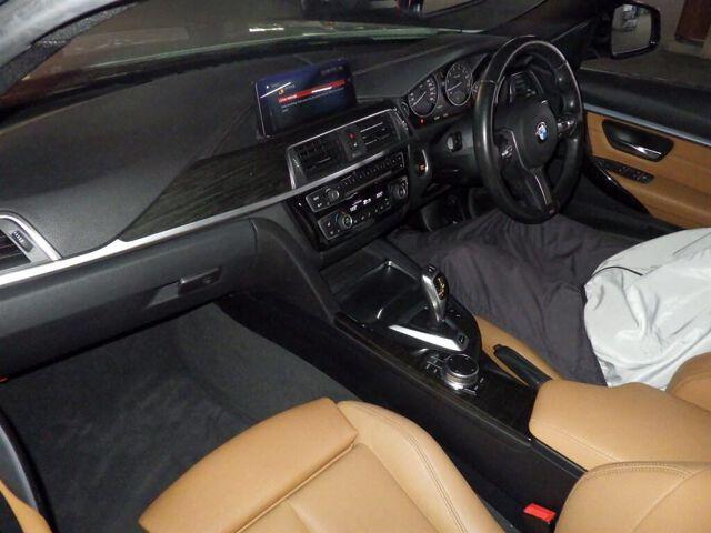 BMW 3 Series 4d 330E M-SPORT IPERFORMANCE