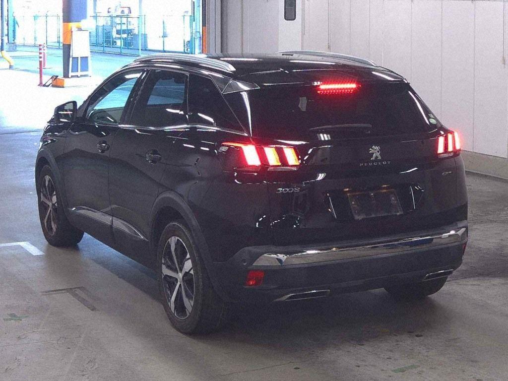 Peugeot 3008 GT BLUE HDI