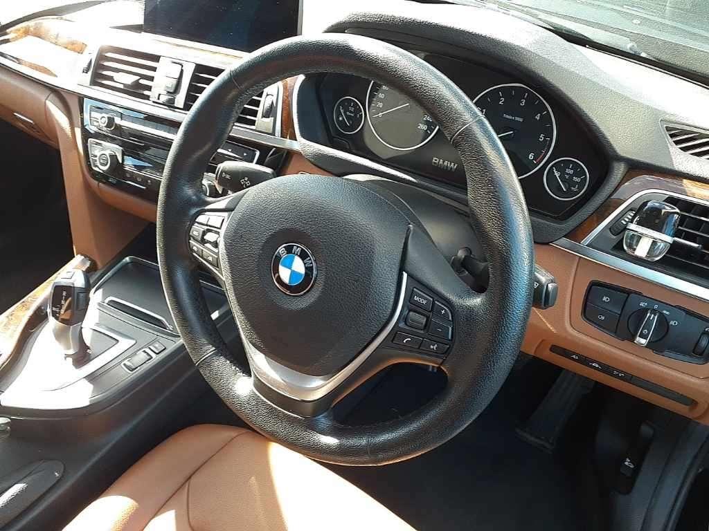 BMW 3 Series 320D LUXURY