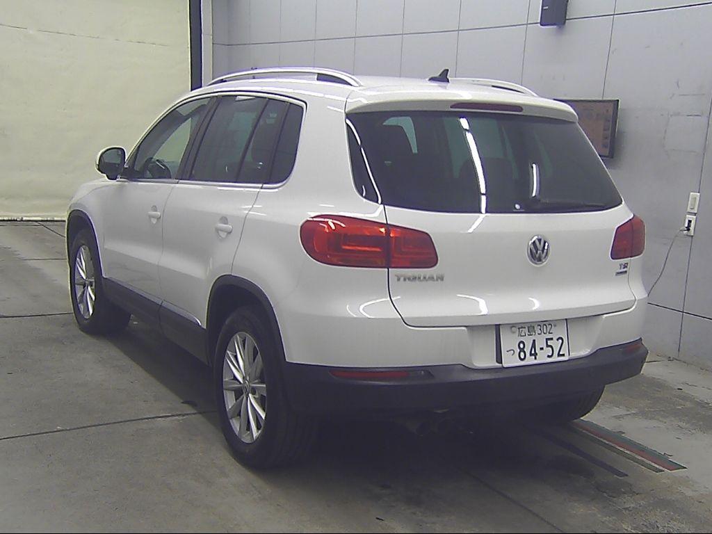 Volkswagen Tiguan TSI BLUE MOTION TECHNO ROJI-