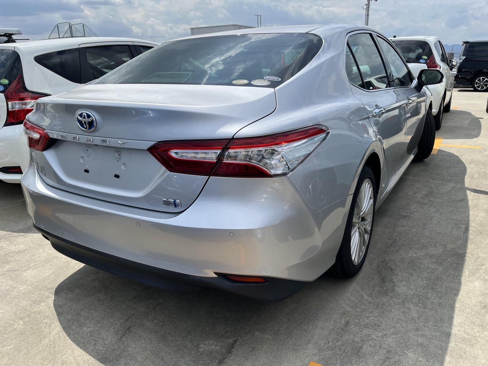 Toyota Camry G LEATHER PACKAGE