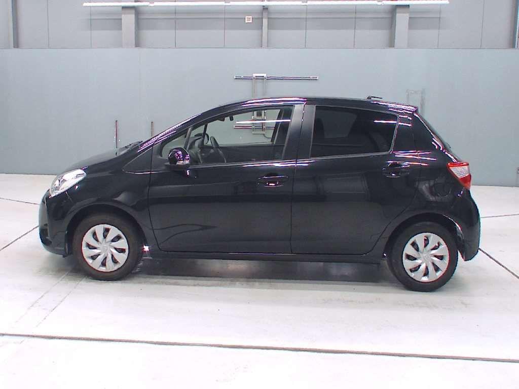 Toyota Vitz F