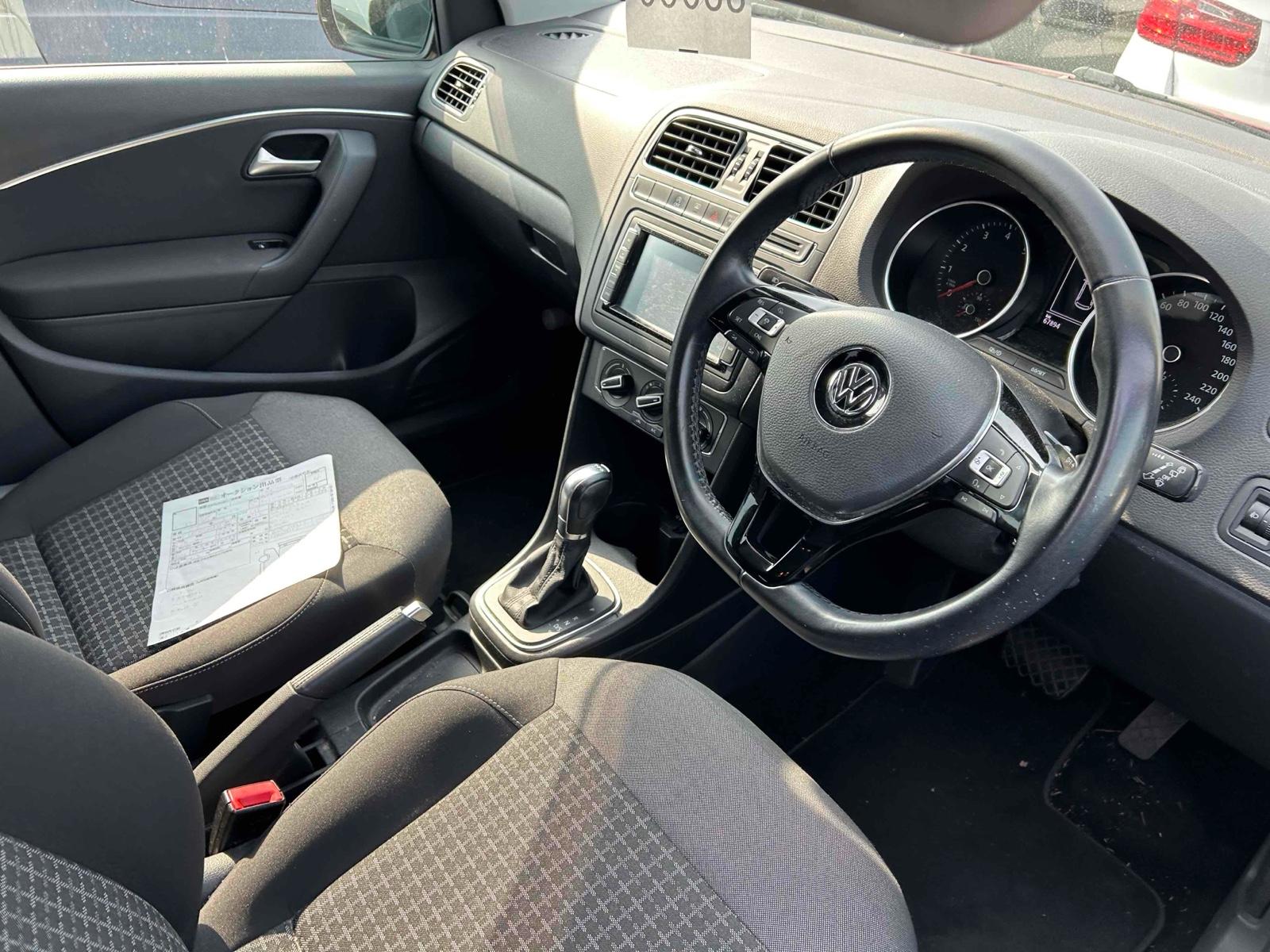 Volkswagen POLO 5D TSI COMFORT LINE