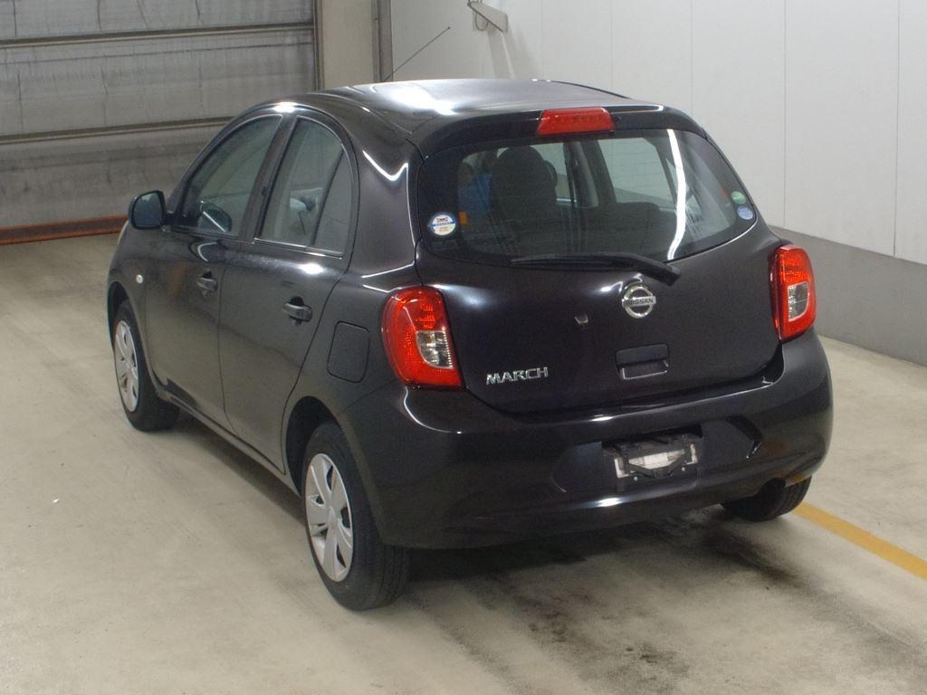 Nissan MARCH S