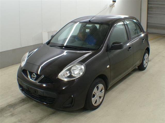 Nissan MARCH S