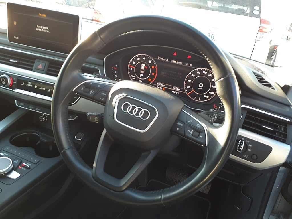 Audi A4 2.0TFSI SPORT